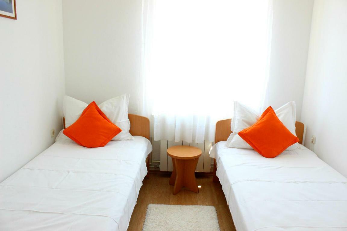 Apartments Marin 波尔 外观 照片